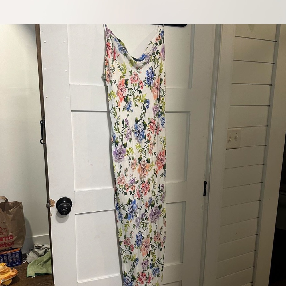 Alice + Olivia Blue and Red Sheath Maxi Dress Sleeveless Cowl Neck